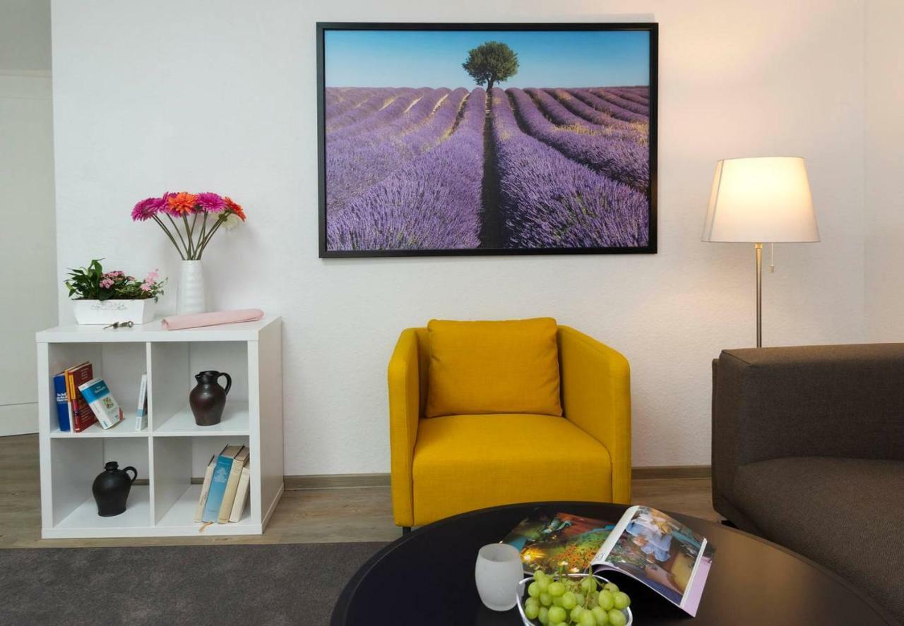 Blumenmeer Appartment Ober-Hambach Exteriér fotografie