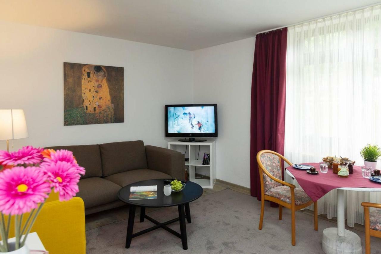 Blumenmeer Appartment Ober-Hambach Exteriér fotografie